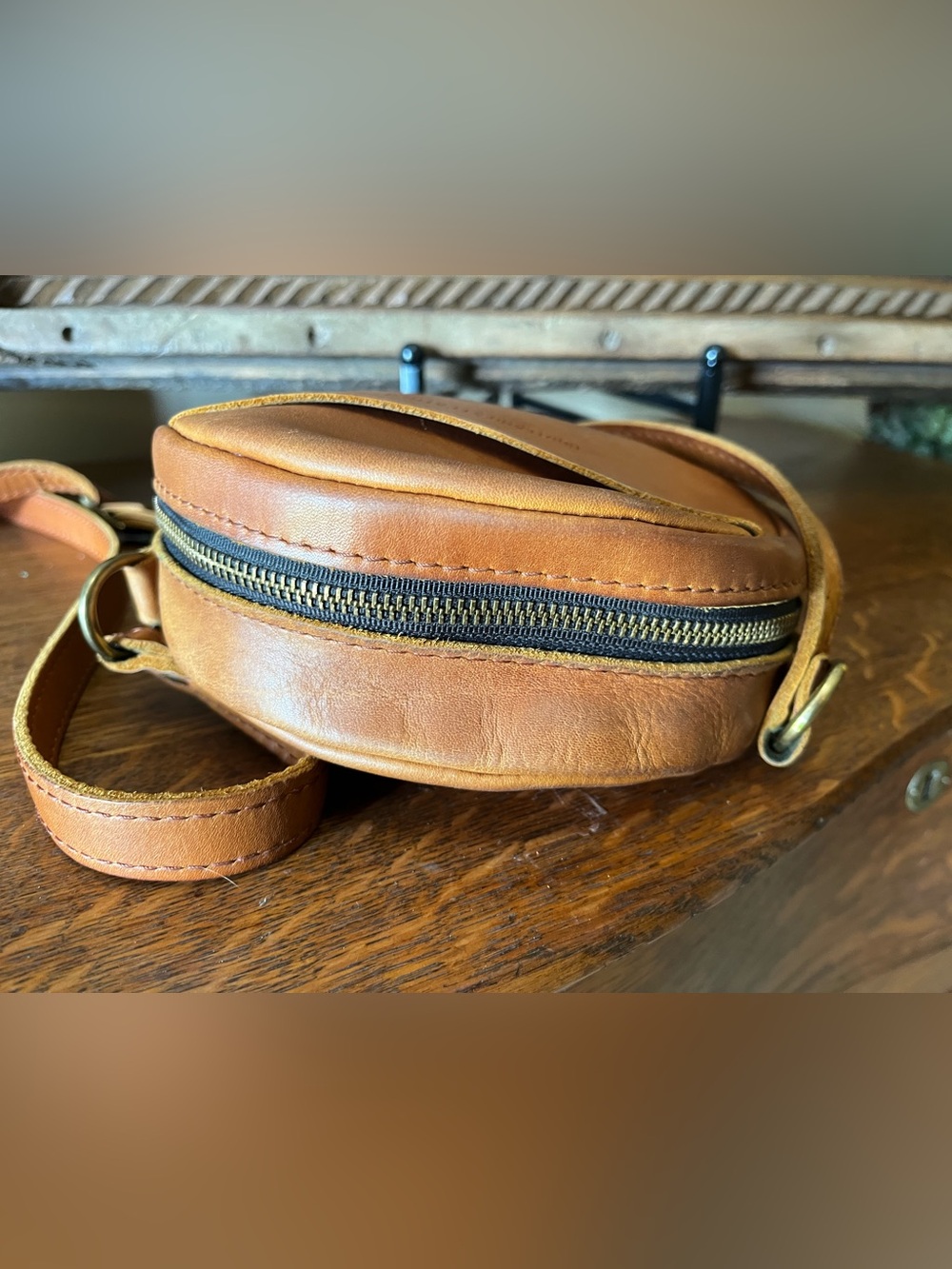 Portland Leather Honey Small Circle Crossbody Bag in Tan Brown - Picture 4 of 5